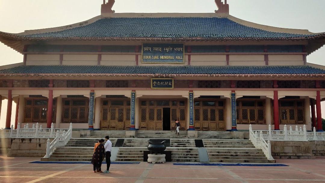 Xuanzang Memorial景点图片