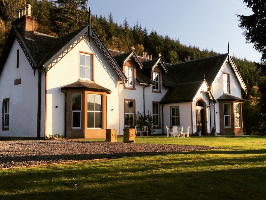 Foyers Lodge-官方