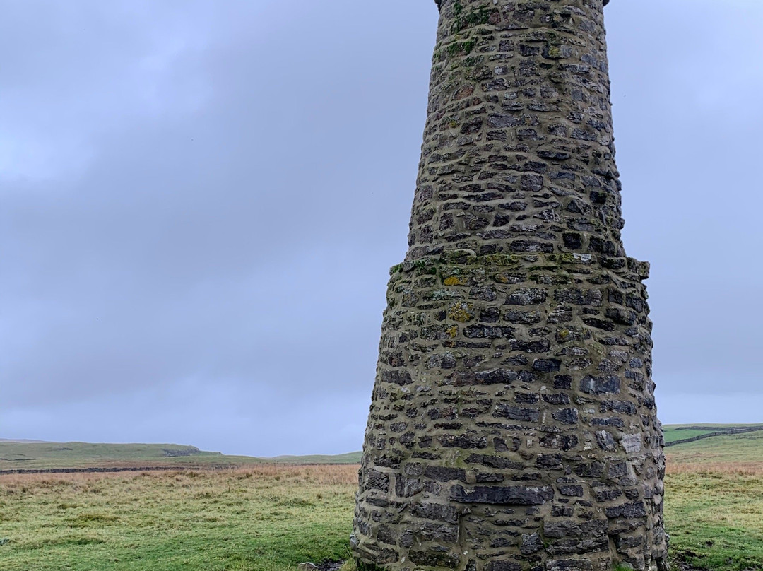 Malham Tarn景点图片