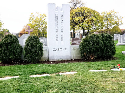 Mount Carmel Cemetery-希尔赛德必去景点
