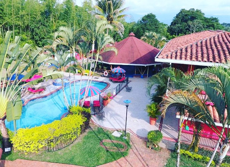 La Granja EcoHotel