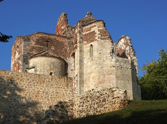 Giusti Wine-Nervesa della Battaglia必去景点