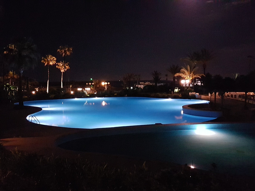 斯密尔温泉水疗码头酒店主图