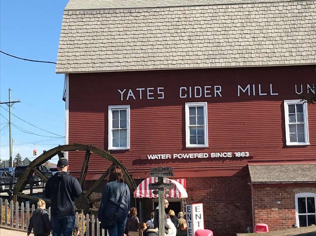 Yates Cider Mill-罗切斯特山必去景点