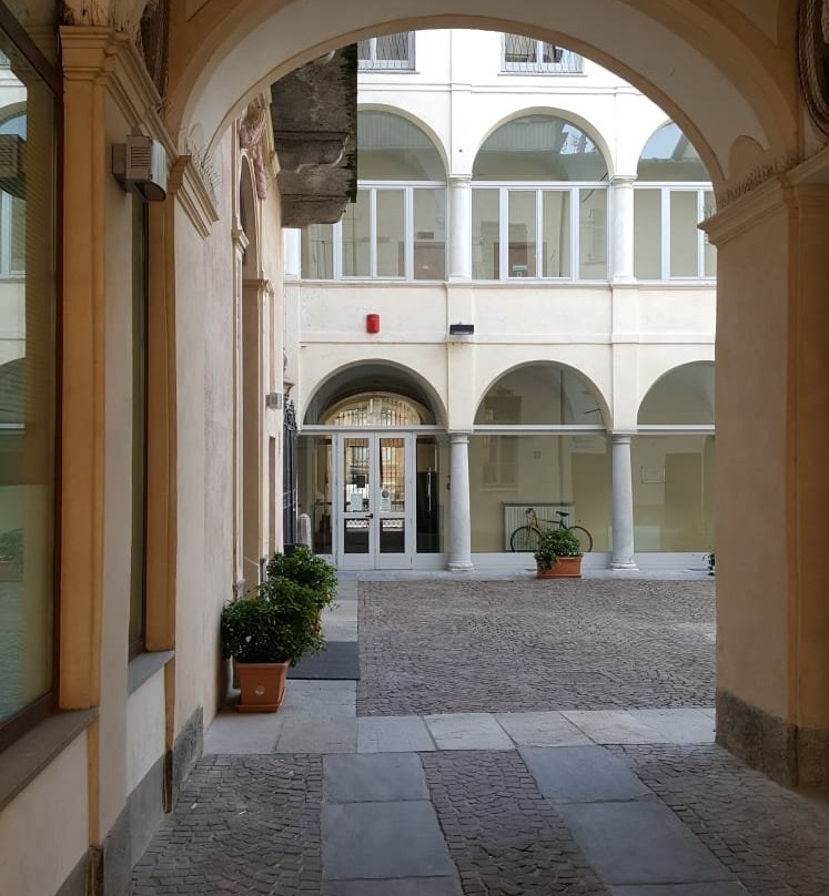 Palazzo Samone-库内奥必去景点