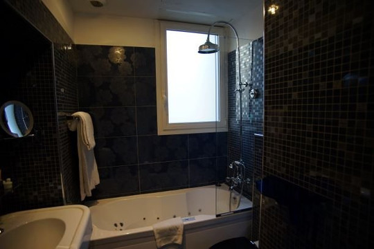 莫利斯酒店主图