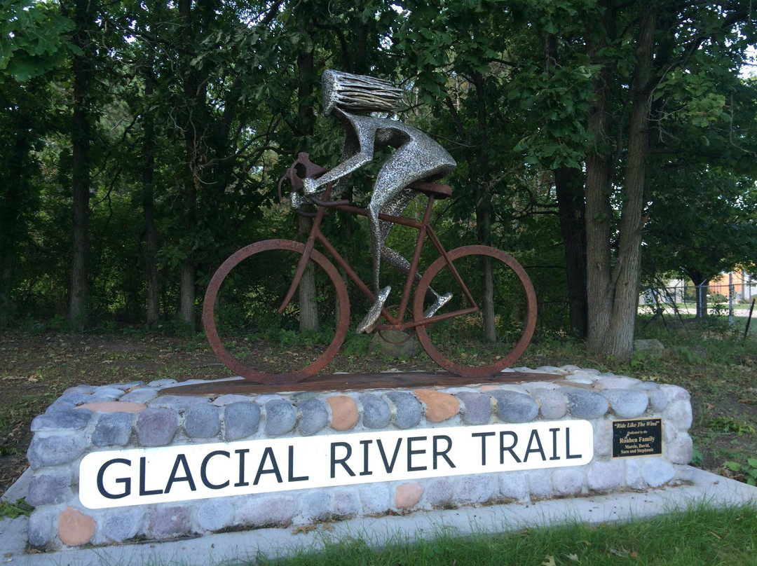 Glacial River Bike Trail景点图片