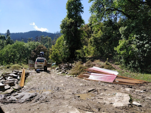 Magpie Jungle Camp Chopta Uttarakhand主图
