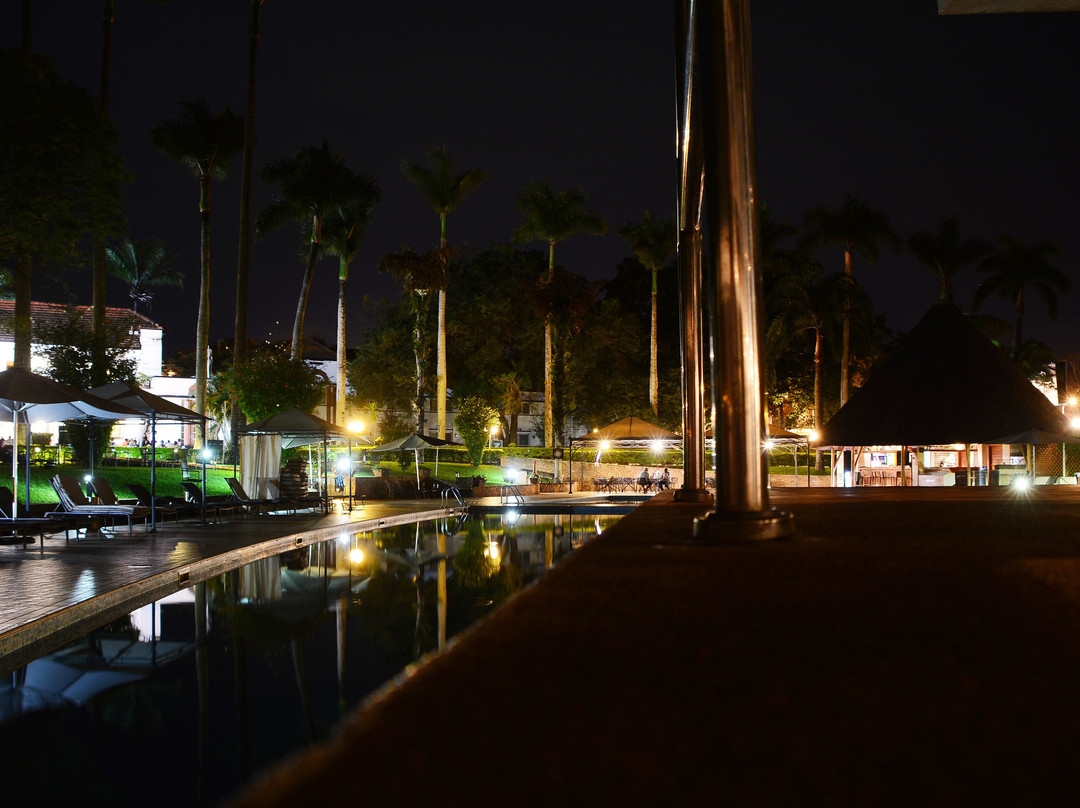 莱考湖维多利亚酒店主图