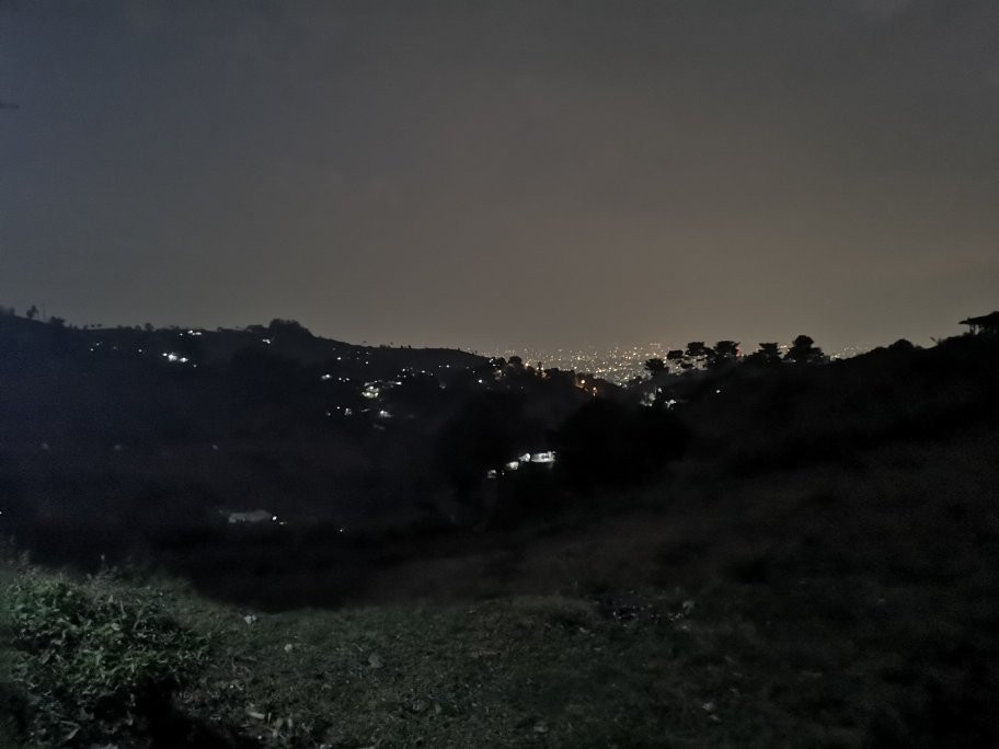 Keraton Cliff-万隆必去景点