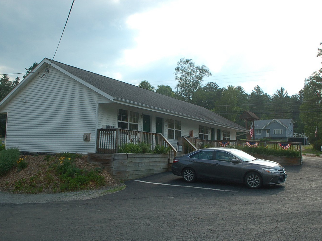 Maple Leaf Motel主图