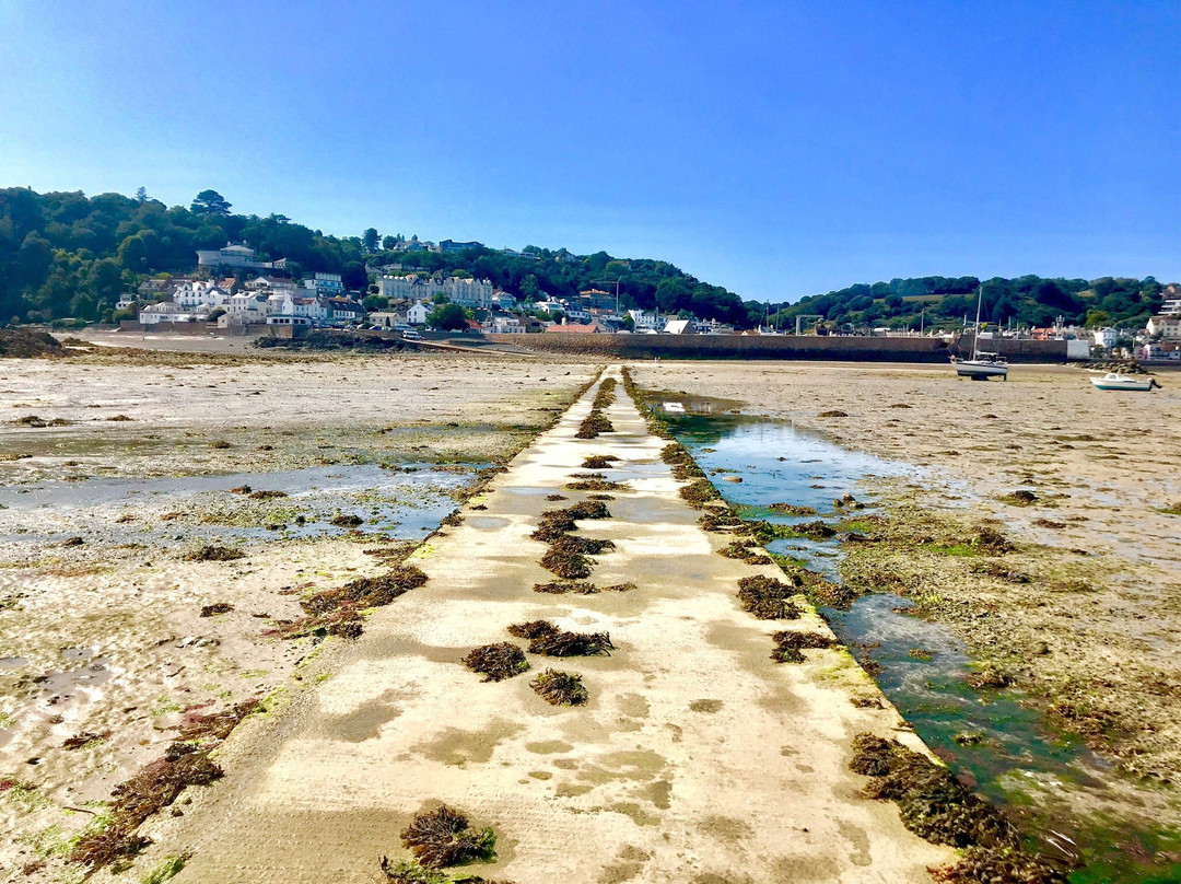 St Aubin's Fort-St. Aubin必去景点
