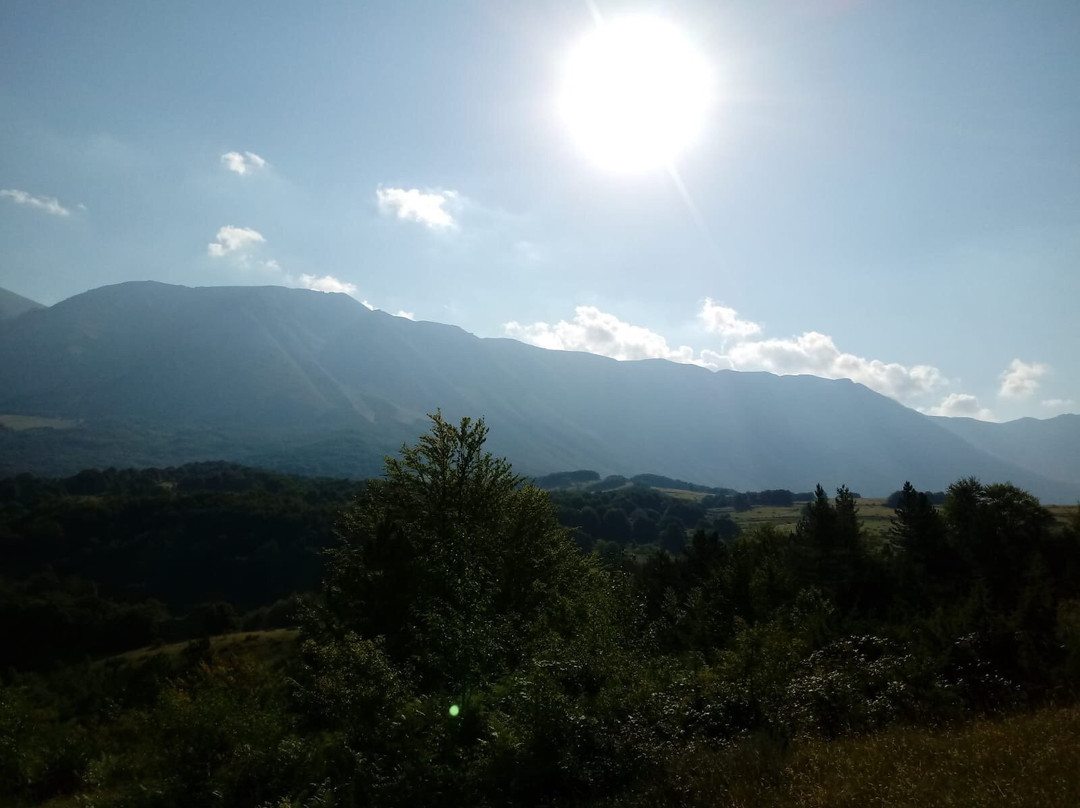 Riserva Naturale Lama Bianca-Roccacaramanico必去景点