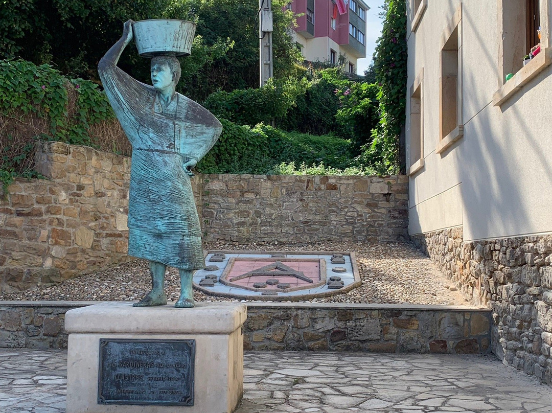 Monumento A Las Sardineras-Lastres必去景点