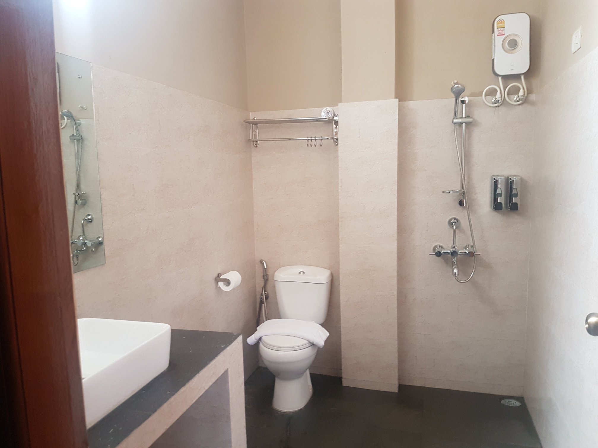 Pilgrim's Boutique Hotel-浴室