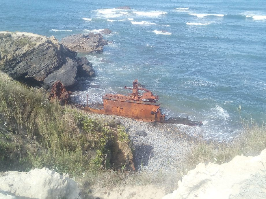 Praia do Patacho景点图片