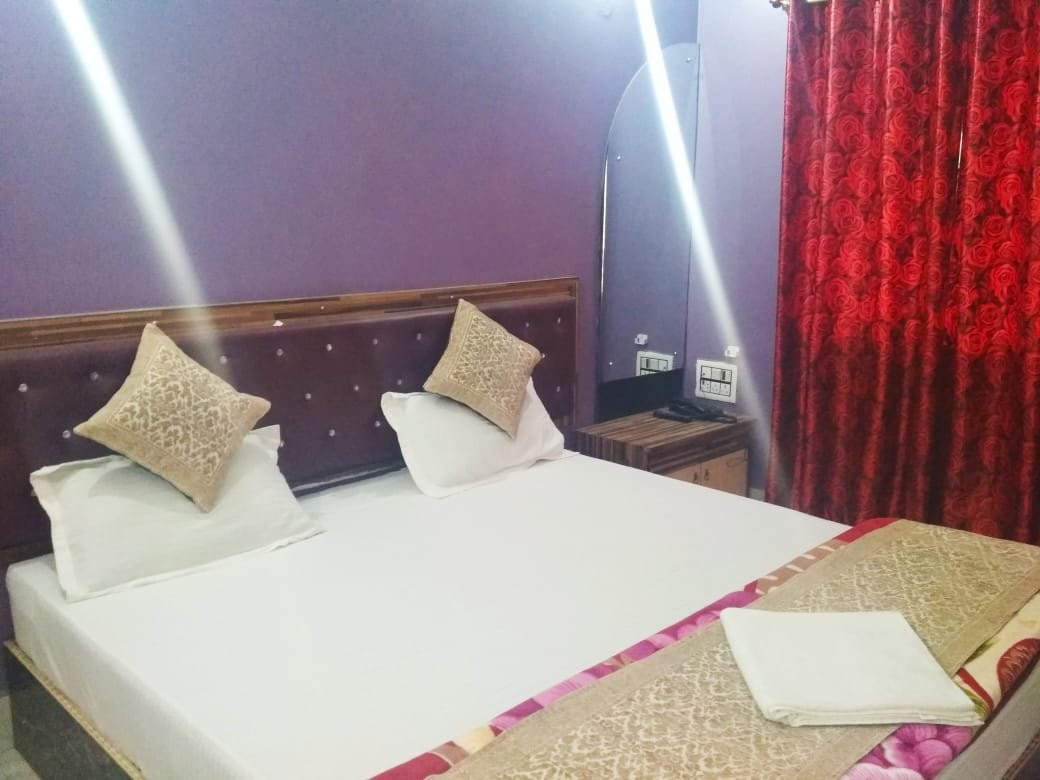 Shubham Hotel & Restaurant主图