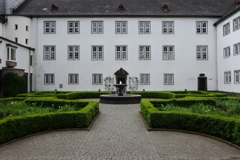 Rathaus (town hall)-科布伦茨必去景点