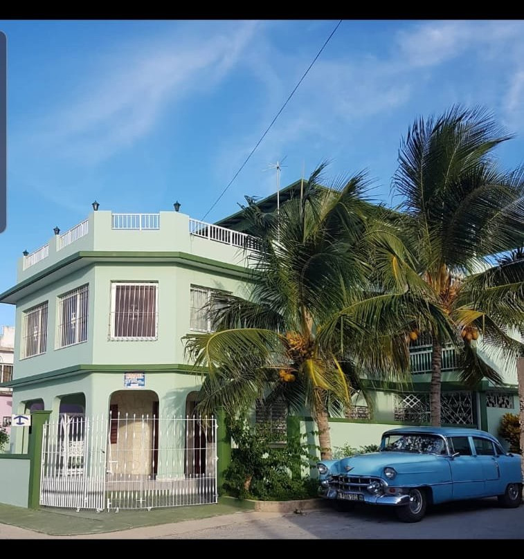 Hostal Retiro Sensat主图