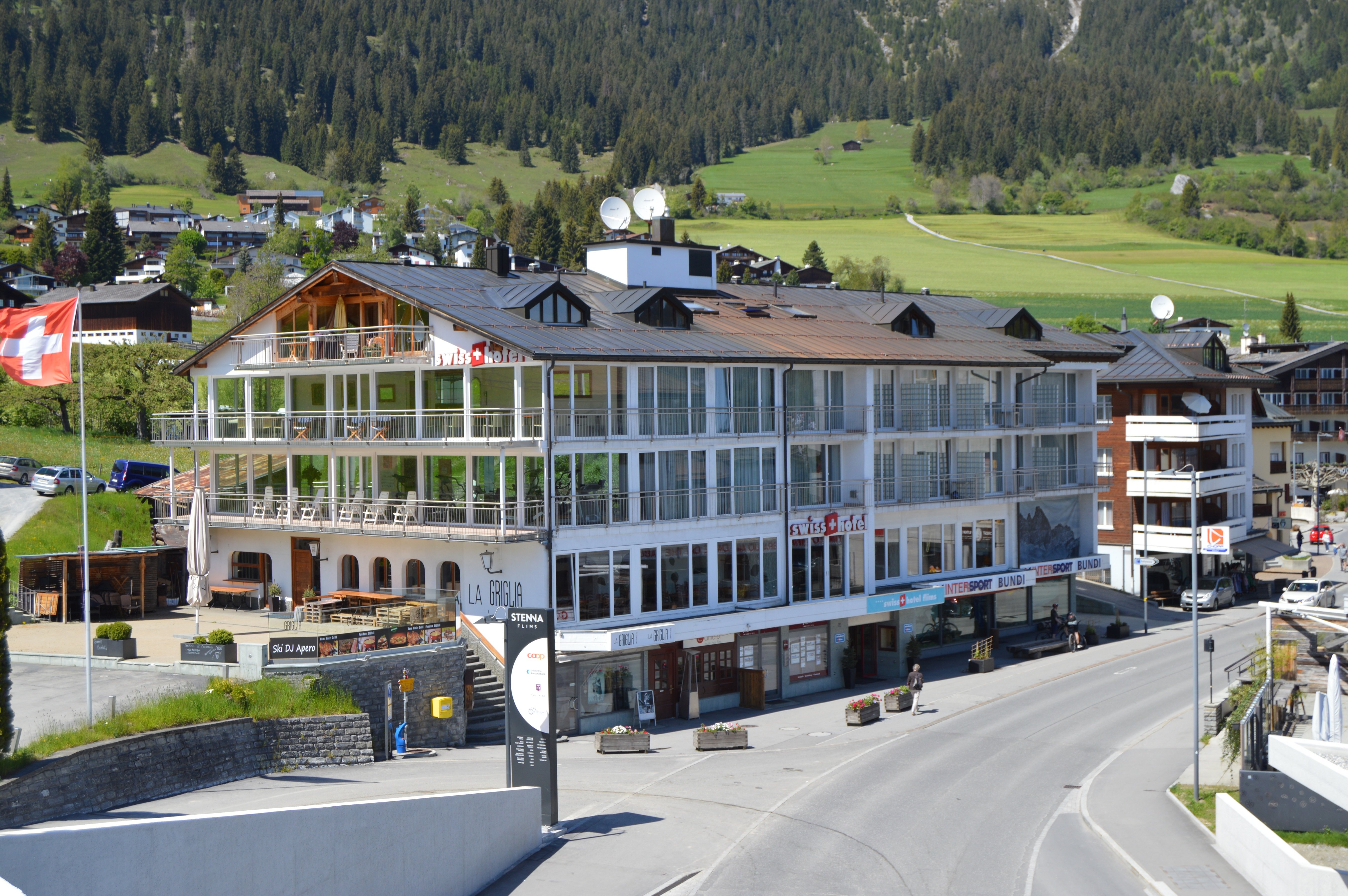 Hillsite Hotel Flims-官方