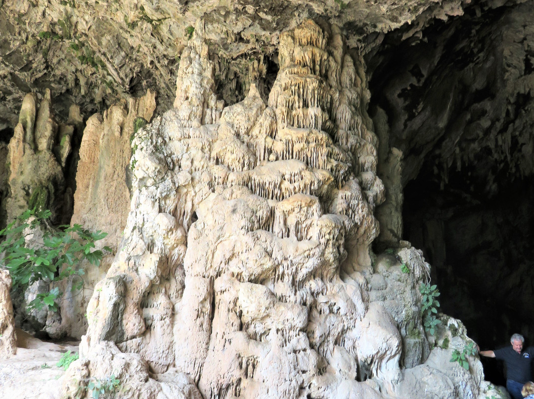 Agia Sofia Cave-Topolia必去景点