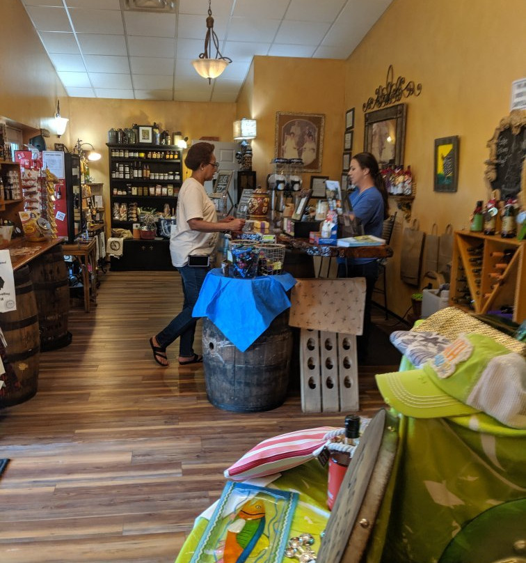 Still Pond Vineyard and Winery-Arlington必去景点