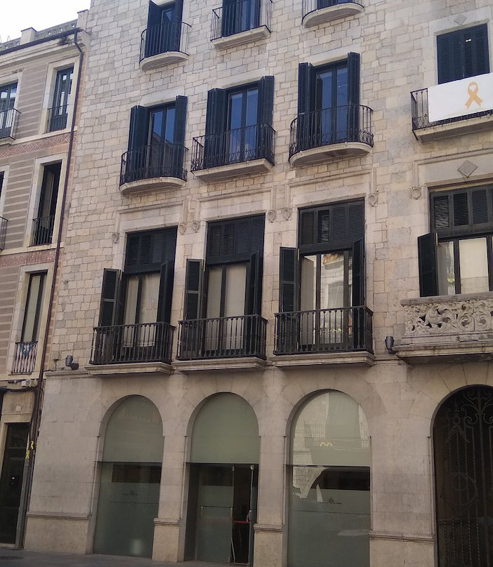 Girona Town Hall景点图片