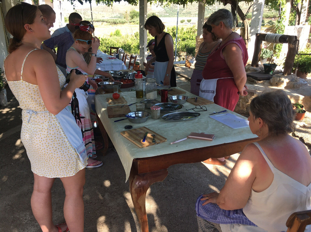 Cretan Traditional Cooking Lessons景点图片
