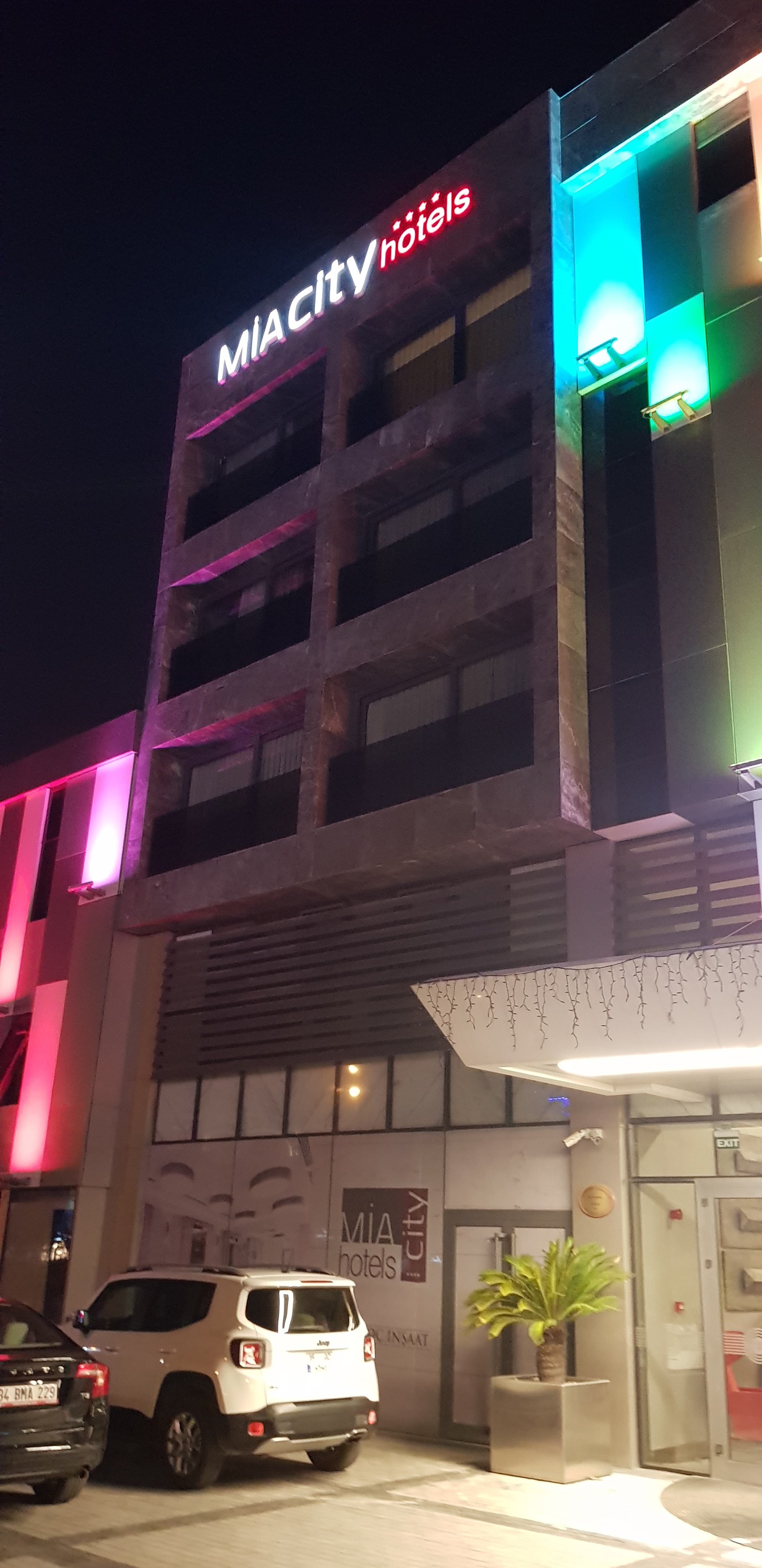 Mia City Hotel-浴室
