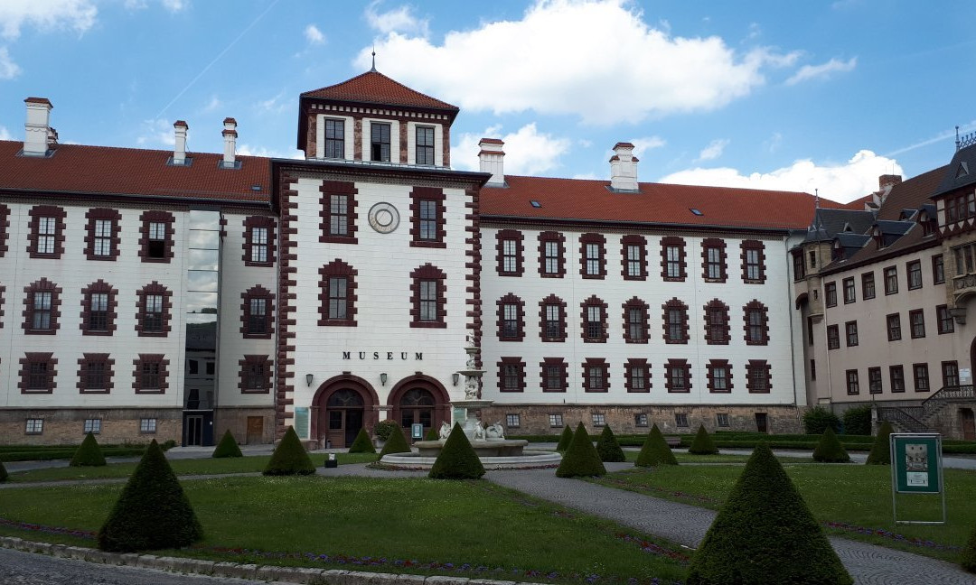 Schloss Elisabethenburg景点图片