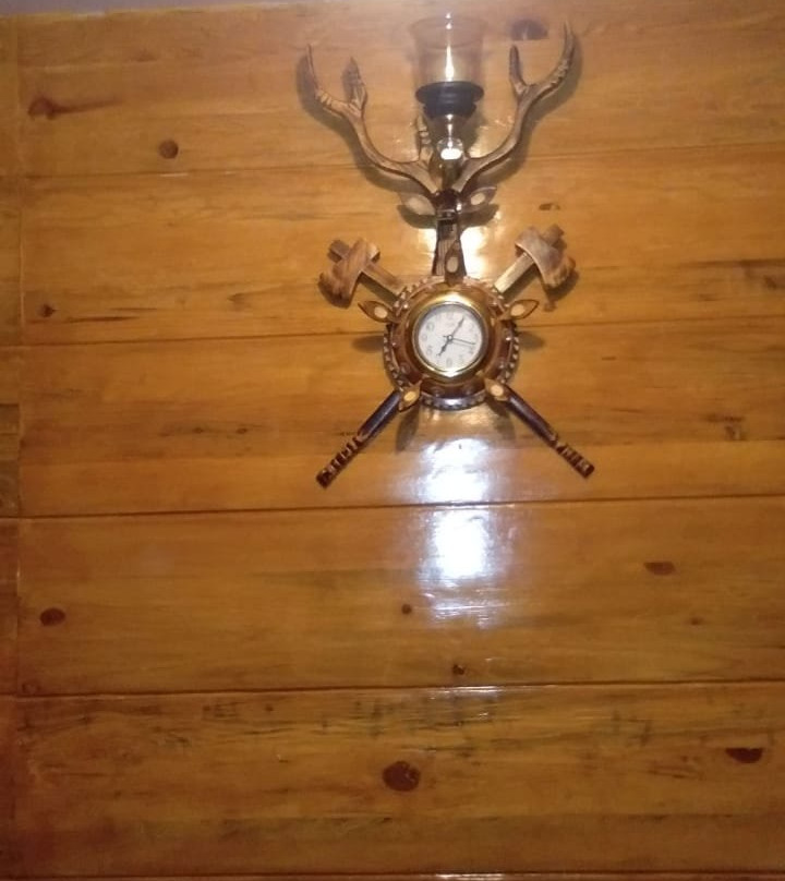 The Village Retreat主图