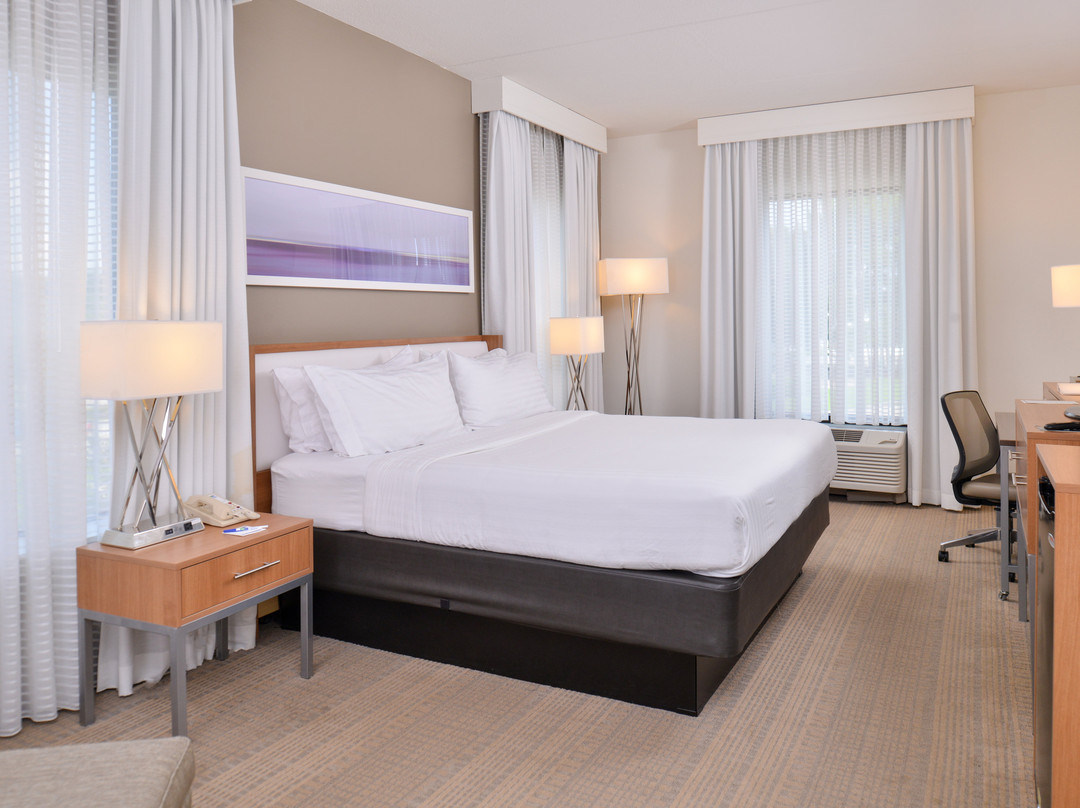Holiday Inn Express & Suites New Orleans Airport South By IHG主图