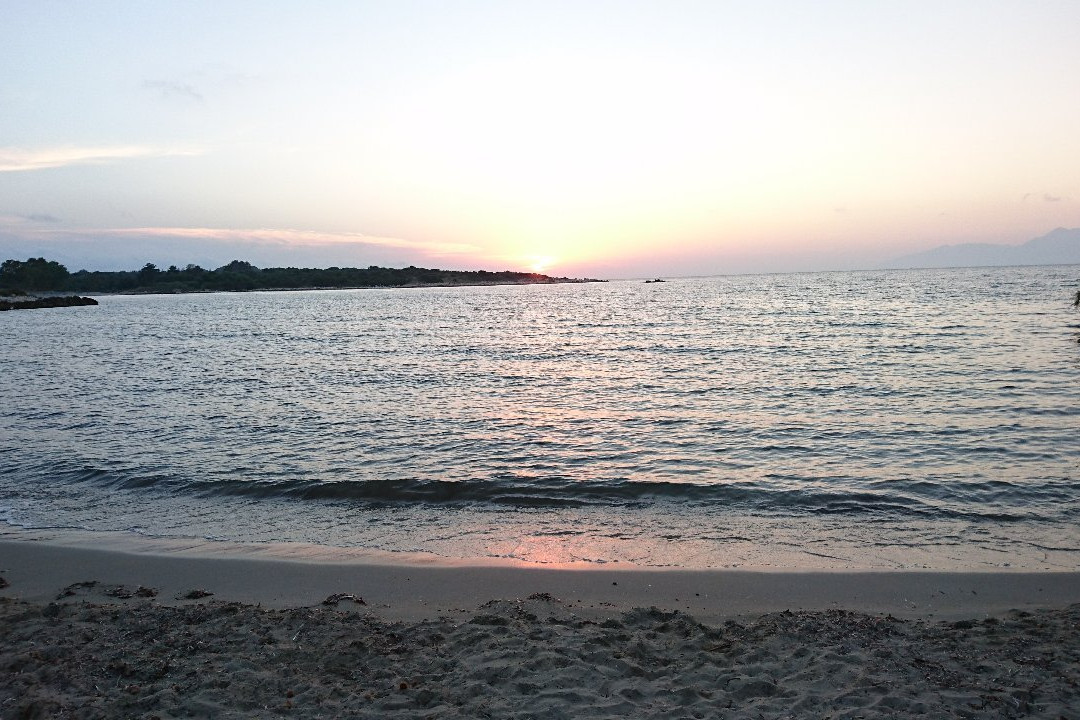 St. Spyridon Second Beach景点图片