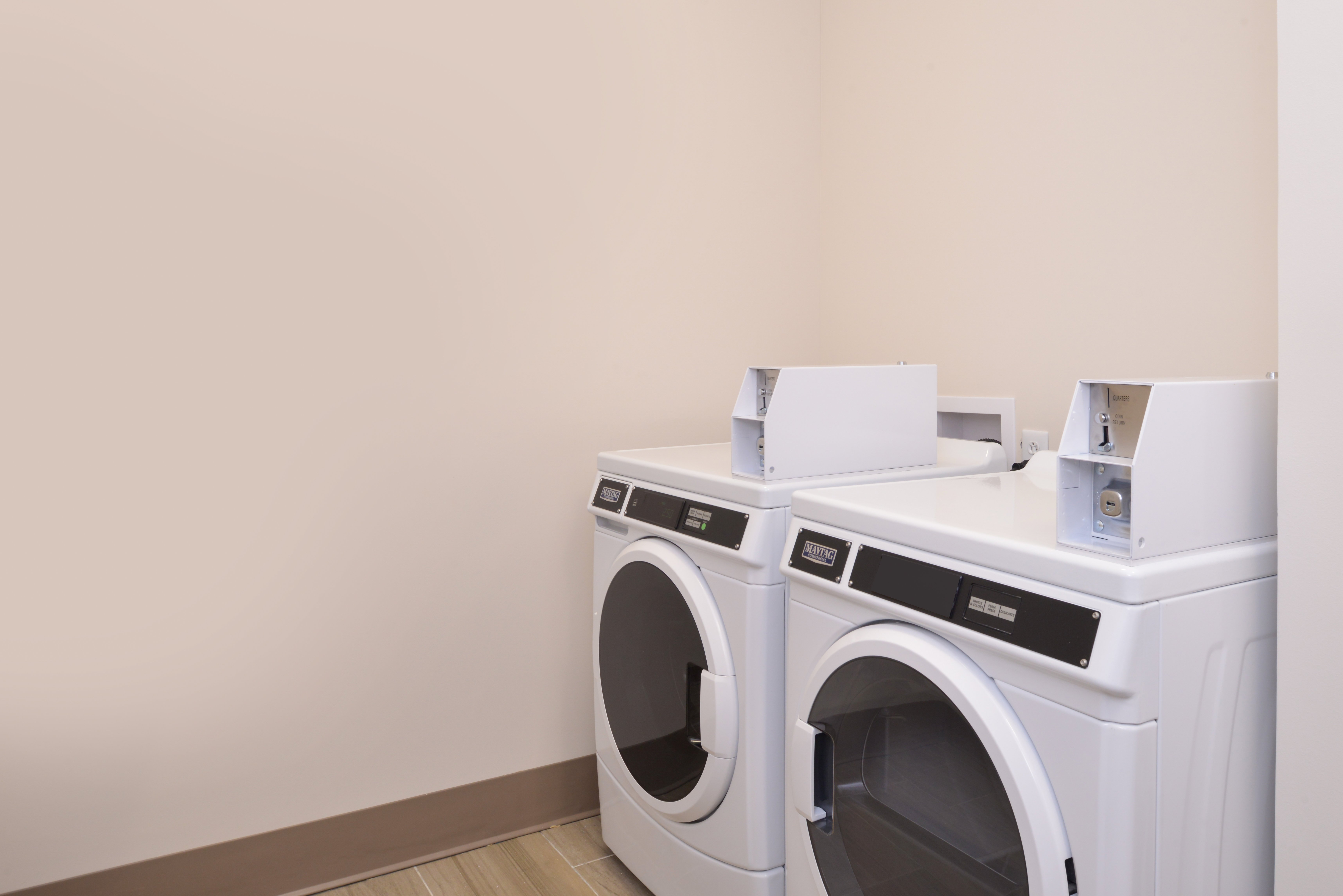 Holiday Inn Express Spring Hill By IHG-官方
