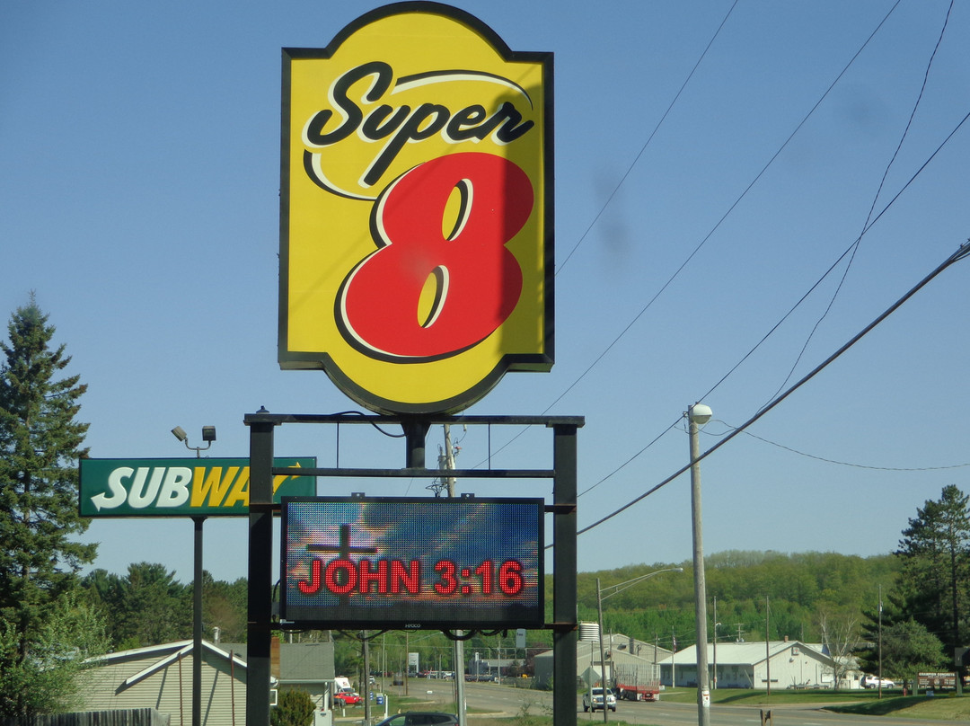 Super 8 by Wyndham Iron Mountain主图