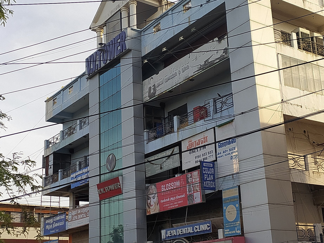 Capital O 49170 King's Royal Palace