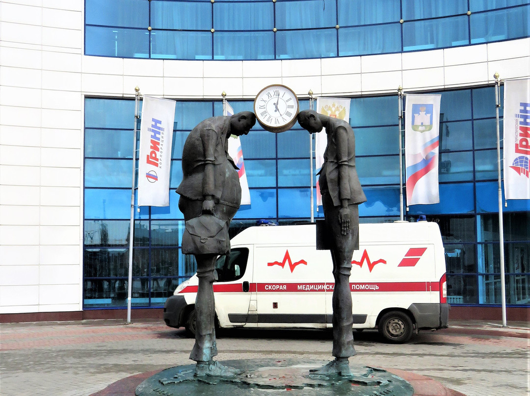 Sculpture Bureaucrat and Entrepreneur-Oryol必去景点