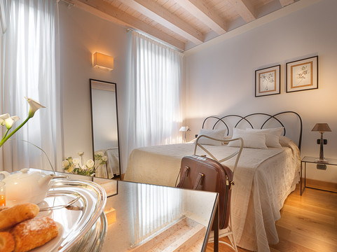 佳乐丽罗姆酒店主图