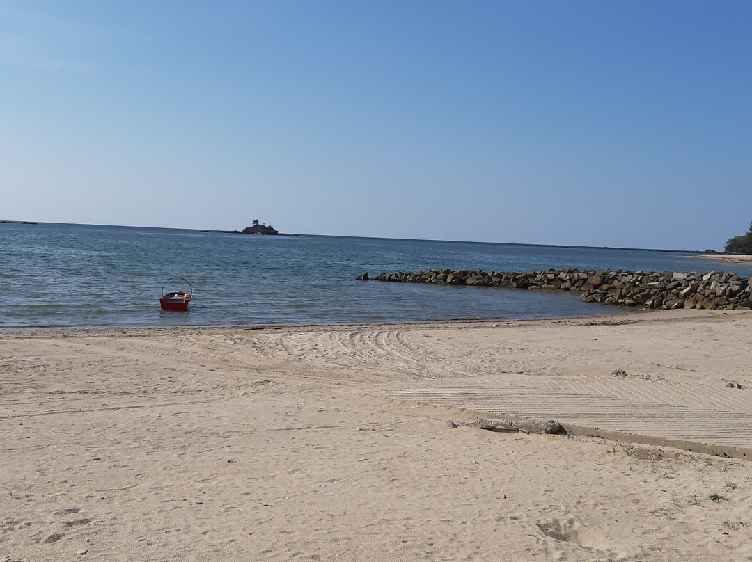 Layang-layang Beach-纳闽必去景点