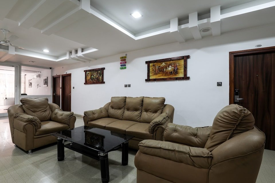 Capital O 986 Hotel Akhand S主图