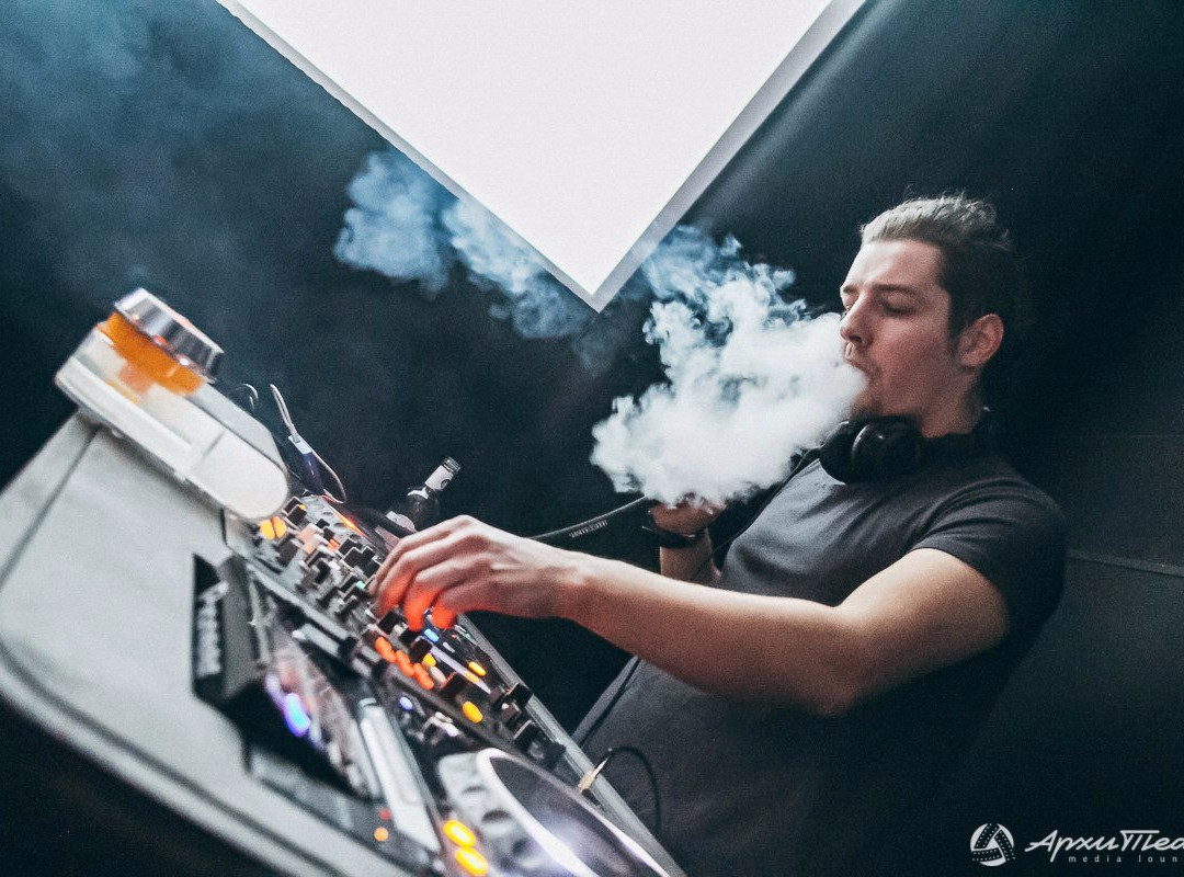 ArhiTeatr Media Lounge-Dubna必去景点