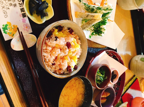 池田町餐馆和美食-Omochi Noomoya