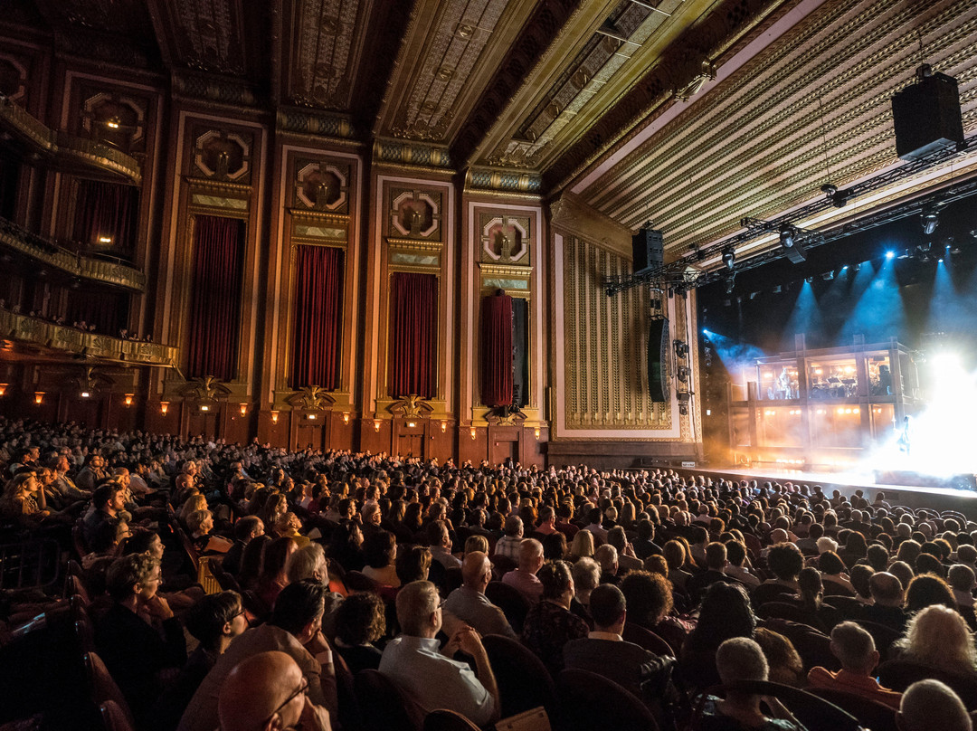 芝加哥歌剧院-芝加哥必去景点