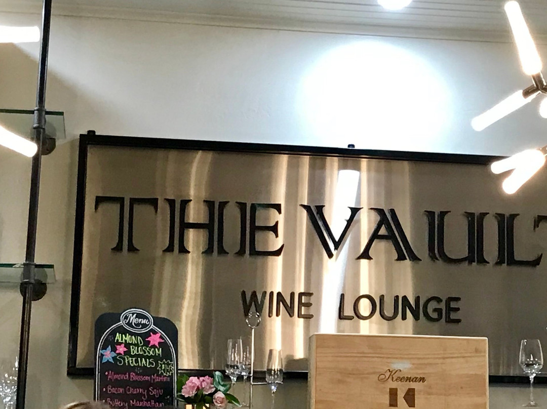 The Vault Wine Lounge景点图片