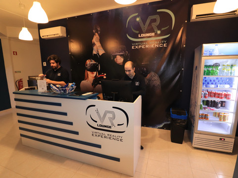 VR Lounge-阿威罗必去景点