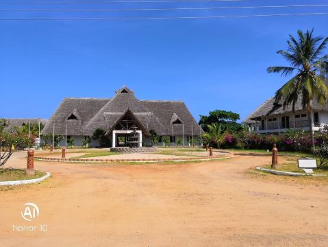 Karibuni Hotel & Villas-官方