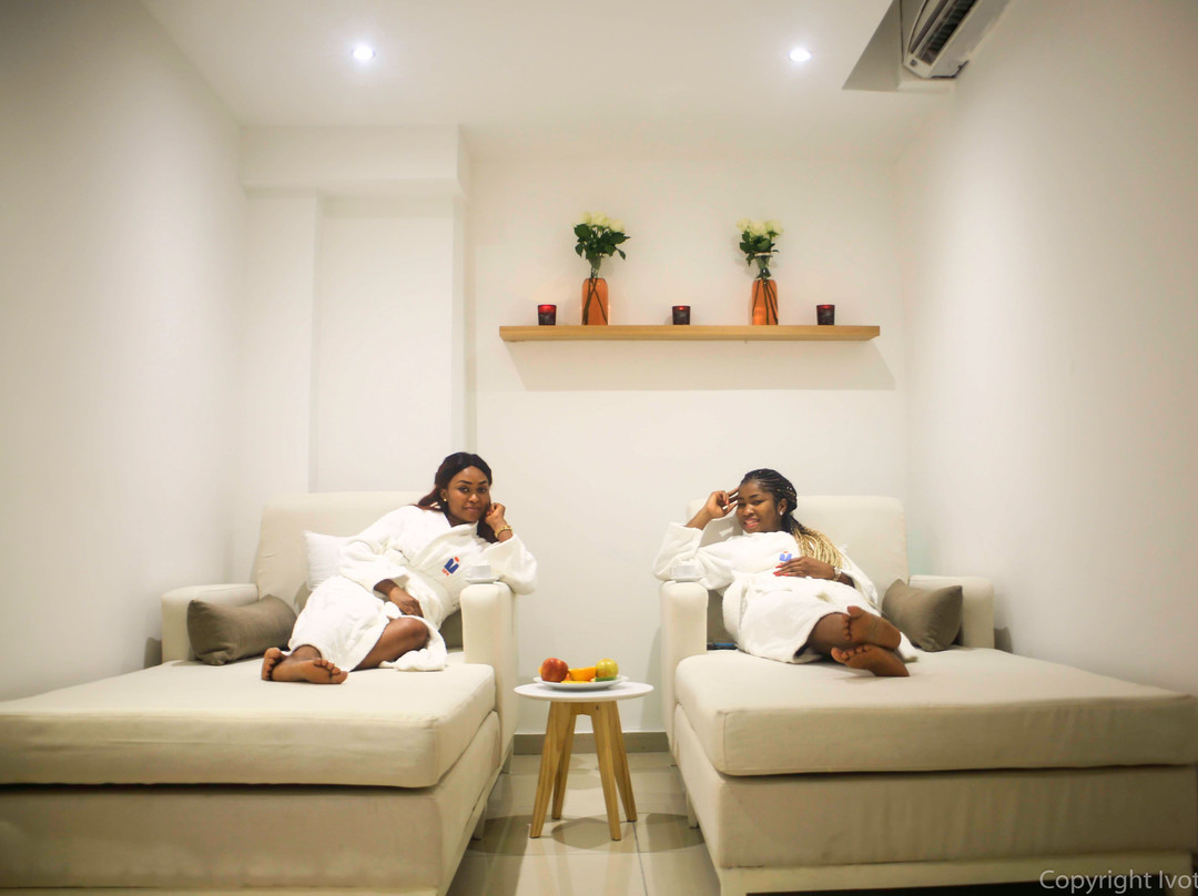 Ivotel Hotel & Spa主图