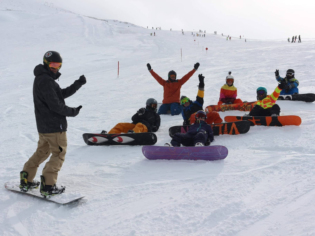 6PUNTO9 Snowboard景点图片