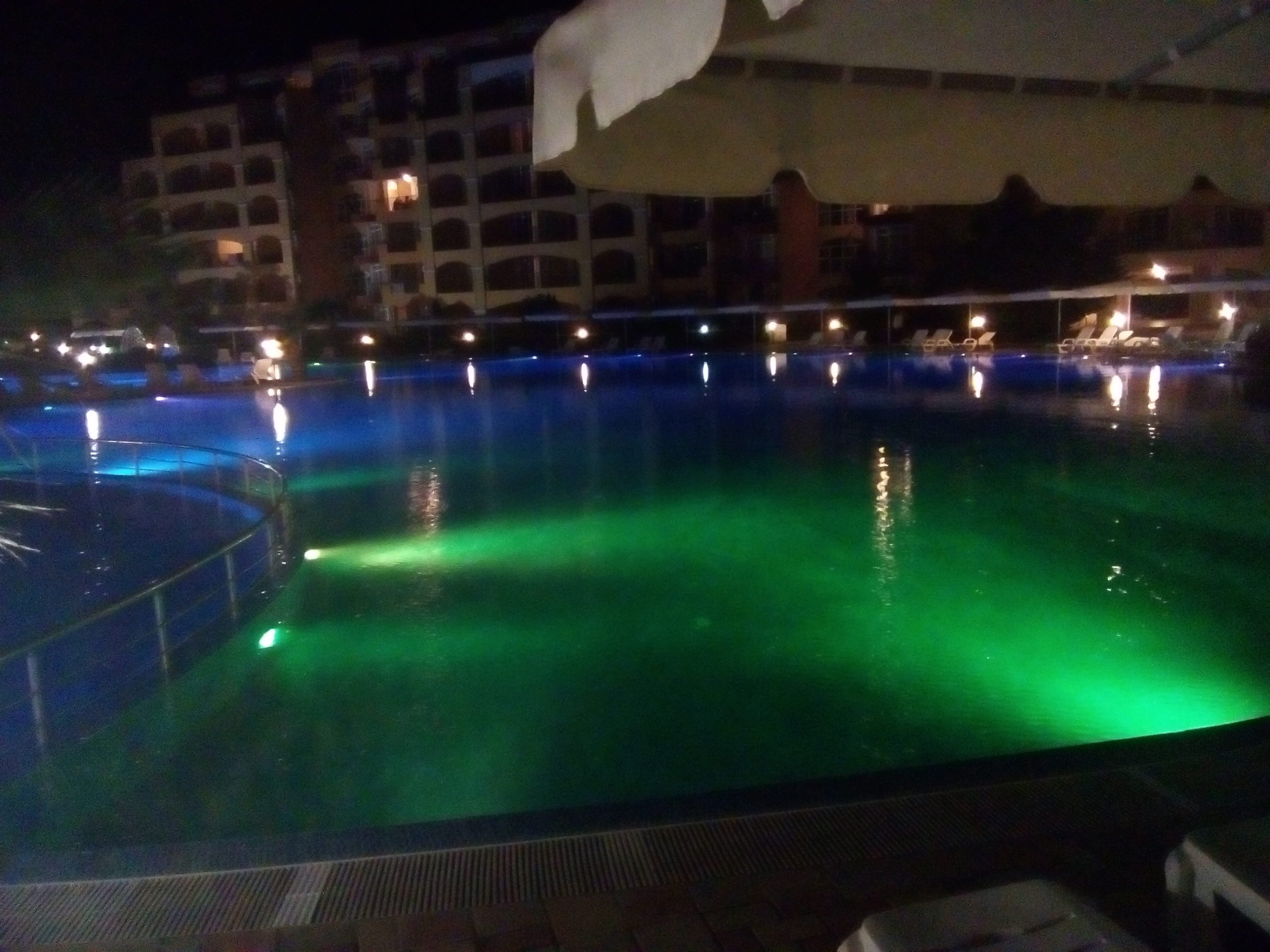 Midia Family Resort-泳池
