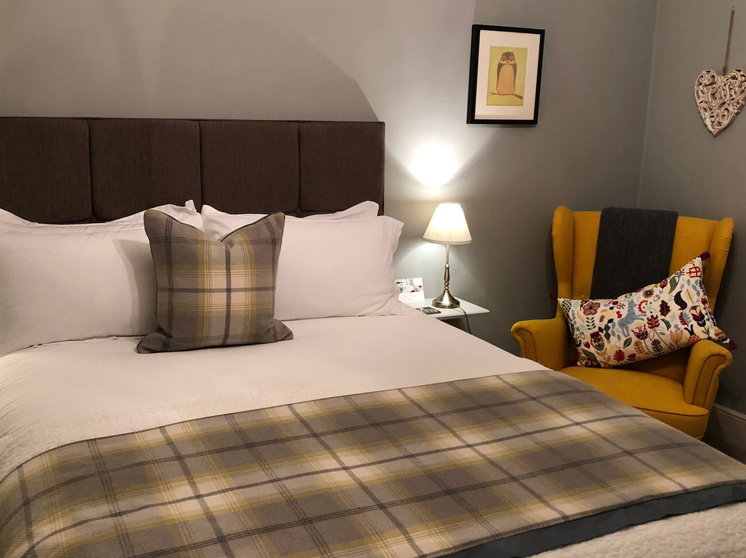 April House Weybridge主图